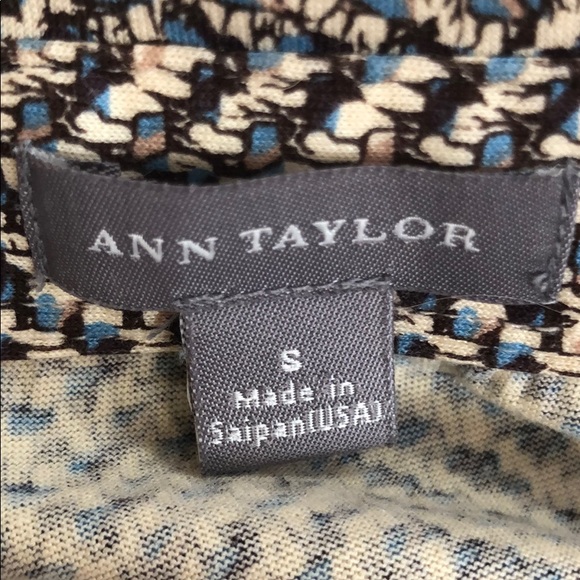 Button up blouse - Picture 3 of 4